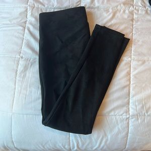 Black velvet leggings! Size small never worn!